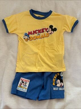 Target Kids Yellow and Blue Mickey and Donald Matching Set